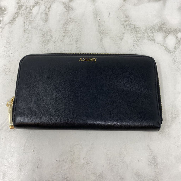 AUXILIARY WOMEN'S WALLET/WRISTLET black