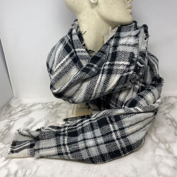 WOMEN'S SCARF/SHAWL black white