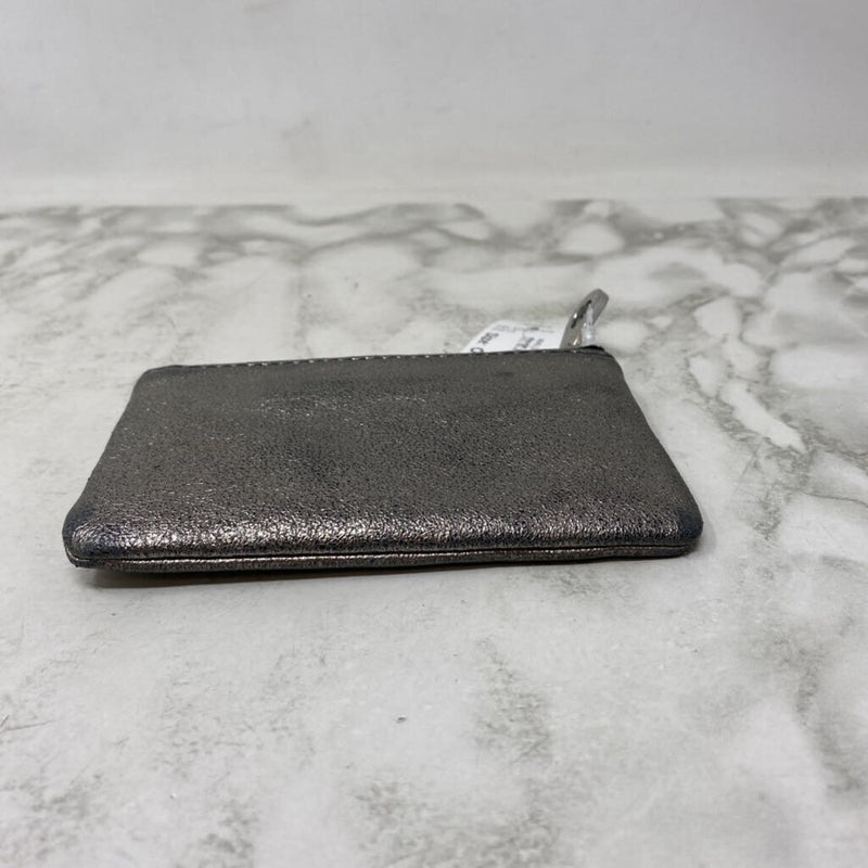 MARC by marc jacobs WOMEN'S WALLET/WRISTLET silver O/S