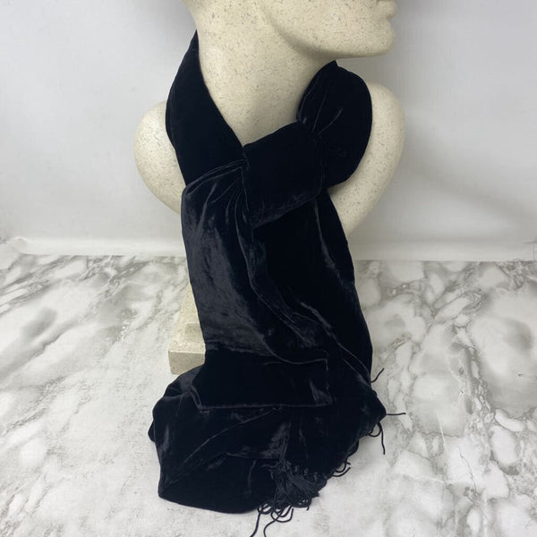 DANIER WOMEN'S SCARF/SHAWL black