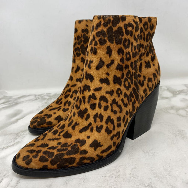 madden girl WOMEN'S BOOTS animal print 10