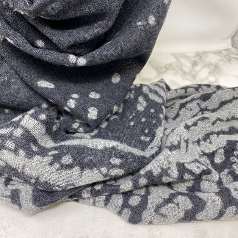 WOMEN'S SCARF/SHAWL grey charcoal